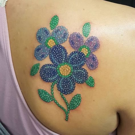 Indigenous Tattoo, Henna Ink, Polish Tattoos, Tattoo Floral, Rose Tattoos For Women, Sleeve Tattoos For Women, Hip Tattoo, Rose Tattoos, Beautiful Tattoos