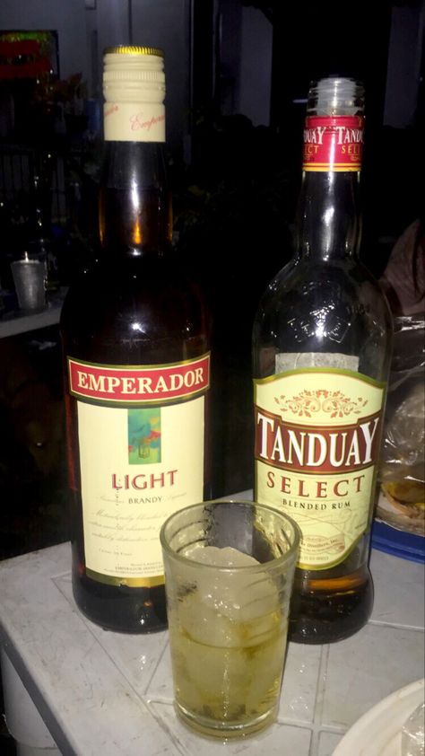 Tanduay Select, Night Alcohol Snapchat, Prank Pics, Philippines Summer, Drinks Pictures, Alcoholic Drinks Pictures, Mojito Drink, Pranks Pictures, Boyfriend Pranks