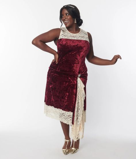 Unique Vintage 1920s Burgundy Crushed Velvet & Ivory Lace Flapper Dres Plus Size Flapper Dress, Velvet Knit, Fringe Flapper Dress, 1920s Outfits, Plus Size Cocktail Dresses, Nashville Outfits, Holiday Vibes, Womens Vintage Dresses, Guest Attire