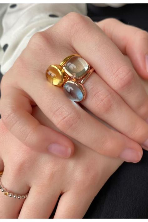 Big Gem Ring, Cabachon Rings, Ankle Bracelets Gold, Stone Ring Design, Large Stone Rings, Trendy Rings, Jewelry Photography Styling, Gem Jewelry, Womens Rings Fashion