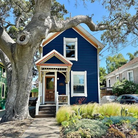 Orange And Blue House Exterior, Blue House Orange Door, Teal House Exterior, Teal Cottage, Blue House Exterior, Teal House, Inspirational Architecture, Building References, Farm Office