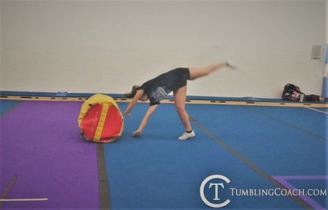 Roundoff Drills Gymnastics, Gymnastics Floor Drills, Rec Gymnastics Stations, Tumbling Stations, Beginner Tumbling Drills, Round Off Drills, Gymnastics Stations, Gymnastics Tutorials, Cheer Drills