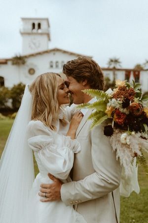 Santa Barbara Engagement Shoot, Courthouse Wedding Santa Barbara, Santa Barbara Photoshoot, Santa Barbara Courthouse Engagement Photos, Elopement Photography Courthouse, Courthouse Elopement Pictures, Business Moodboard, Santa Barbara Elopement, Maya Photo