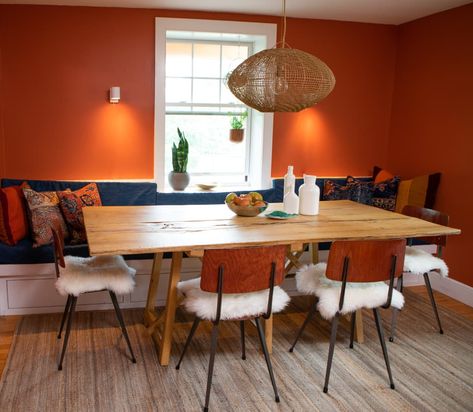 Orange Dining Room, Living Room Upstairs, Vintage School Chairs, Cape Style Homes, Renovated House, Red Dining Room, Bohemian Dining Room, Living Room Orange, Orange Kitchen