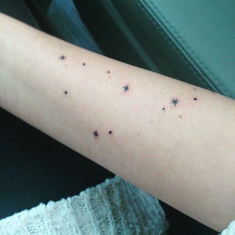 Capricorn Constellation Tattoo, Virgo Constellation Tattoo, Capricorn Constellation, Virgo Constellation, Capricorn Tattoo, Constellation Tattoo, Body Art Photography, Doodle Tattoo, Latest Tattoos