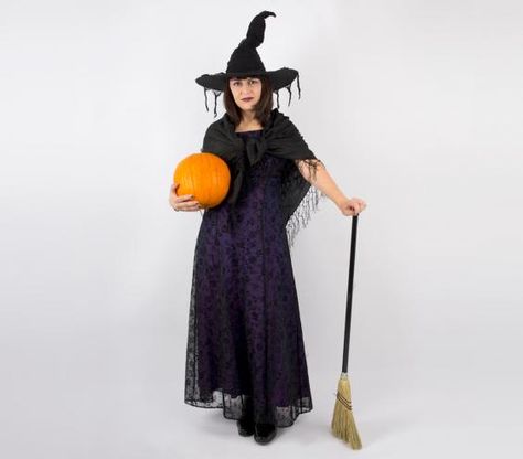 It's about that time—you just realized you have NO idea what to be for Halloween. Fear not! Adult Witch Costumes Diy, Witch Costumes Diy, Worst Costume, New Halloween Costumes, Easy Diy Costumes, Diy Halloween Costumes Easy, Witch Halloween Costume, Diy Halloween Costume, Last Minute Halloween Costumes