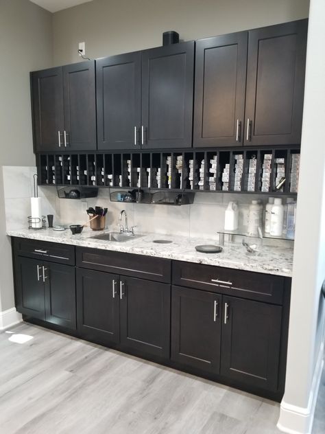 Salon Mixing Station Ideas, Hair Salon Backbar Ideas, Salon Backsplash Ideas, Beauty Salon Organization Ideas, Salon Back Room Ideas, Salon Build Out, Stand Behind Shampoo Bowl Salon Ideas, Salon Bar Ideas, Salon Cabinet Ideas