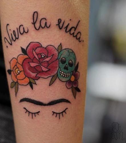 Believe it or not, it could have been worse. Kahlo Tattoo, Frida Tattoo, Frida Kahlo Tattoos, Mexican Tattoo, Catrina Tattoo, Shape Tattoo, Ink Inspiration, Tatuaje A Color, Top Tattoos