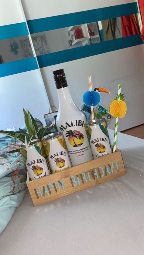 Malibu Alcohol, 18th Birthday Present, 16 Birthday Presents, Present Box, Malibu Rum, Caribbean Rum, Gift Inspo, 18th Birthday Gifts, 16th Birthday