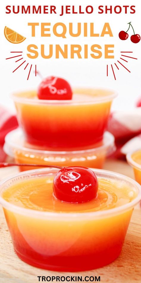 Jello Shots Tequila, Summer Jello Shots, Tequila Jello Shots, Summer Desserts For A Bbq, Desserts For A Bbq, Shots Alcohol Recipes, Best Jello Shots, Jello Pudding Shots, Jelly Shots