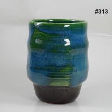 Texture Kiwi Fruit | Brackers Good Earth Clays, spectrum Fruit Glaze, Spectrum Glazes, Glaze Combinations, Glaze Combos, Amaco Glazes, Ceramic Glazes, Good Earth, Kiwi Fruit, Pottery Glazes