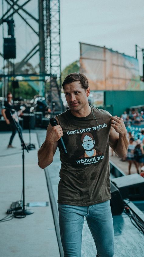 Male Country Singers, Walker Hayes, Country Music Artists, Country Music Singers, Country Boys, Country Singers, Country Music, Singers, Music Artists