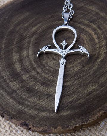 Best one I could find Vampire The Masquerade Bloodlines Ankh necklace https://zantijewelry.com/products/vampire-ankh Vampire Ankh, Chao Garden, Vampire The Masquerade Bloodlines, Vampire Ball, Ankh Tattoo, Vampire Necklace, Vampire The Masquerade, Ankh Necklace, Photography Board