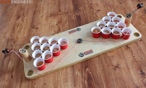 Mini Beer Pong, Diy Yard Games, Pong Game, Beer Pong Tables, Wood Games, Bar Games, Games Diy, Best Christmas Presents, Drinking Buddies