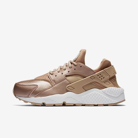 NEW IN: #SOTD Nike Air Huarache Women, Nike Air Max Trainers, Nike Footwear, Nike Air Max Mens, Trainers Nike, Shoes World, Huarache Run, Nike Trainers, Shoe Nike