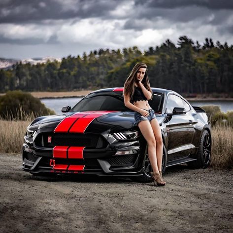 Bad-ass Ford Mustang Shelby GT350 Car Shooting Girl, Poses With Car Woman, Car Girl Wallpaper, Car Model Poses, Mustang Photoshoot, Women And Cars, Car And Girl Wallpaper, Ford Mustang Wallpaper, Car Shoot