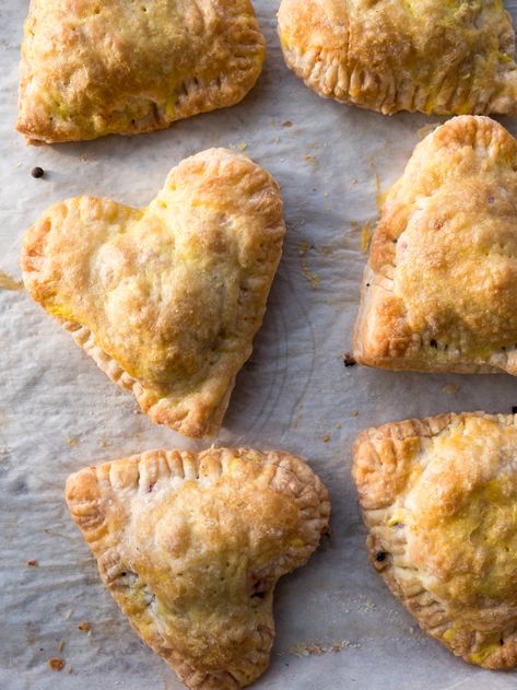 A savory hand pie that's perfect for Valentine's Day. Savory Hand Pie, Tiny Pies, Hand Pies Savory, Spiced Lentils, Food Day, Hand Pie, Camille Styles, Valentines Day Food, Sweet Pie