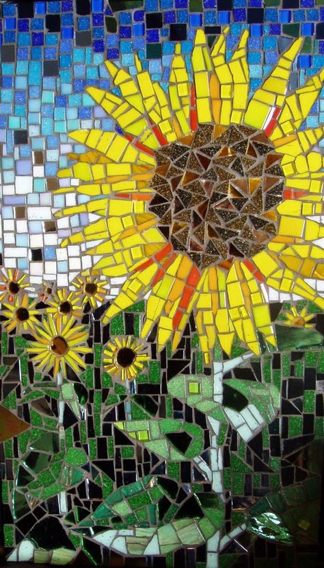 mosaic sunflower art – https://lomets.com Mosaic Sunflower, Sunflower Mosaic, Mosaic Stepping Stone, Mosaic Tile Designs, Mosaic Table Top, Garden Tiles, Mosaic Tile Art, Glass Mosaic Art, Mosaic Flowers