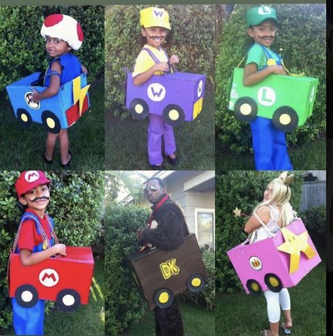 Mario Cart Parade Float, Mario Horse Costume, Mario Wagon Costume, Diy Mario Cart Wagon, Mario Cart Halloween Costume, Mario Cart Halloween Costumes Diy, Mario Kart Cardboard Car, Disfraz Mario Kart, Mario Kart Diy Costumes