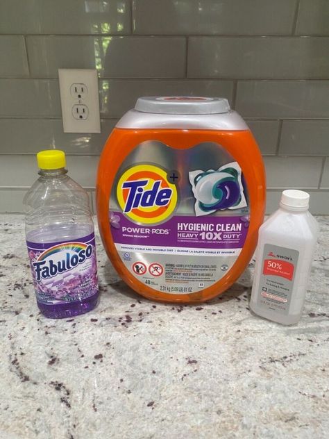 Tide Pods Cleaning Hacks, Powder Tide Cleaning Hacks, Tide Pod Cleaning Hacks, Mop Water Solution, Mop Bucket Cleaning Solution, Fabuloso Cleaner, Mop Solution, Floor Cleaner Recipes, Tide Powder