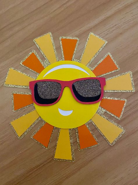 Cricut design space sun Summer Decorations For Office, Summer Decorations Classroom, Summer Theme Preschool Decoration, Sun Door Decorations Classroom, Summer Wall Decorations Classroom, Sun Decorations Party, Summer Office Decorations, Summer Office Decor, Summer Decorations For Classroom