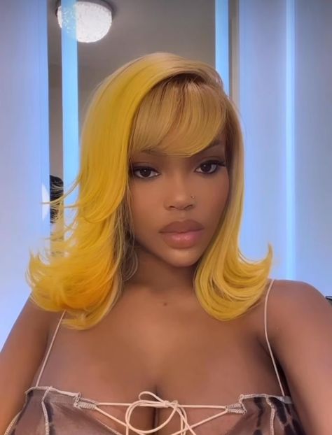 High Fashion Hair, Dyed Hair Inspiration, Dyed Natural Hair, Pretty Hair Color, Dope Hairstyles, Hair Laid, Penteado Cabelo Curto, Yellow Hair, Front Lace Wigs Human Hair