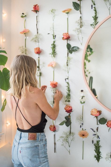 How to Make a DIY Flower Wall — DELANEY BEDROSIAN Flower Wall Decor Diy, Wall Bedroom Diy, Diy Flower Wall, Grass Wall Backdrop, Selfie Wall, Grass Wall, Deco Studio, Flower Room, Dekorasi Kamar Tidur