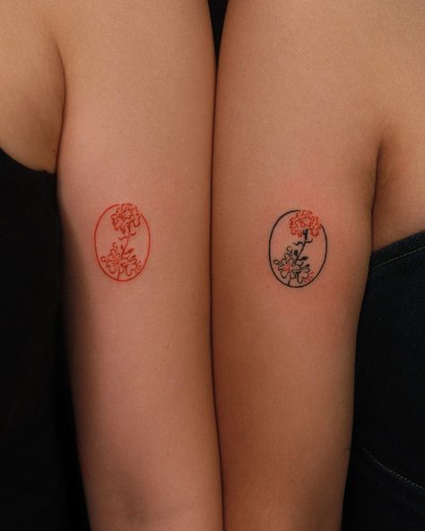 TQ | ❖ Matching Flower Stamps ❖ custom designed by me, done by @chinito_tatts at @helloinknyc. Thank you so much! ❁ Bookings open for NYC &… | Instagram Red Poppy Tattoo, Sock Tattoo, Dahlia Tattoo, Woodcut Tattoo, Tulip Tattoo, Nyc Tattoo, Poppies Tattoo, Nyc Instagram, Original Tattoos