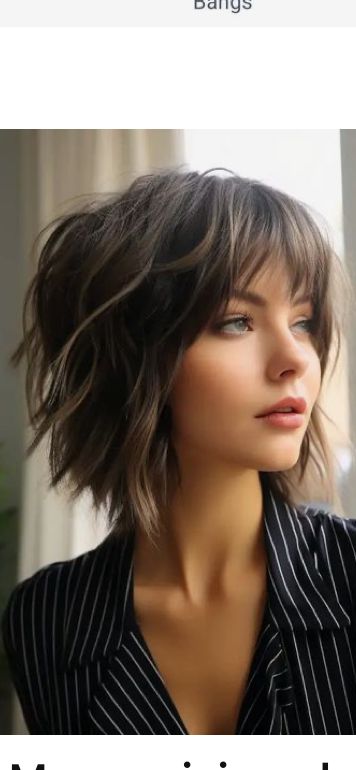 Layered Bob With Fringe Bangs, Short Haircuts With Bangs, Funky Hair, Bob Hairstyles With Bangs, Chin Length Hair, Messy Short Hair, Edgy Short Hair, Short Hair With Bangs, Short Hair With Layers