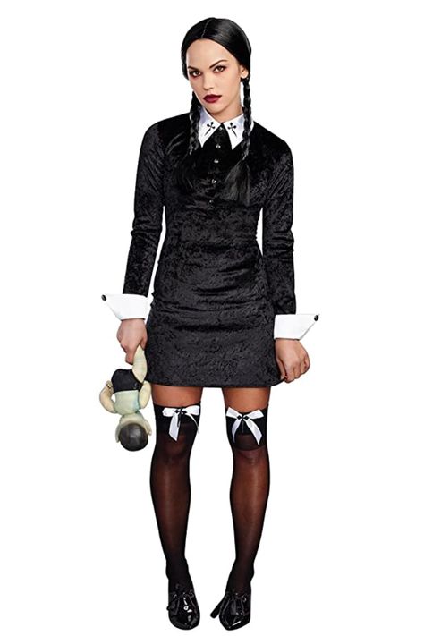 15 Best Brunette Halloween Costumes 2020 - Halloween Costumes for Brunettes Friday Costume, Halloween Costumes For Brunettes, Addams Wednesday, Wednesday Costume, Wednesday Addams Costume, Halloween Playlist, Addams Family Costumes, Gothic Costume, Hallowen Costume