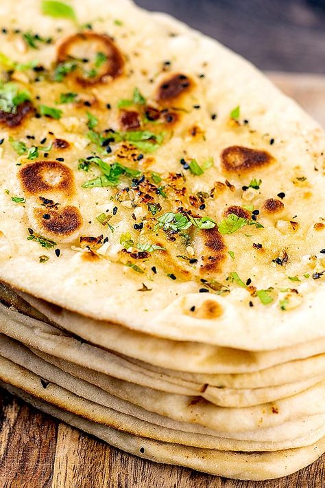 Flat Bread Recipe Ideas, Bread Recipe Ideas, Garlic Naan Bread Recipe, Garlic Naan Bread, Bread Aesthetic, Flat Bread Recipe, Garlic Naan Recipe, Naan Bread Recipe, Instant Pot Yogurt