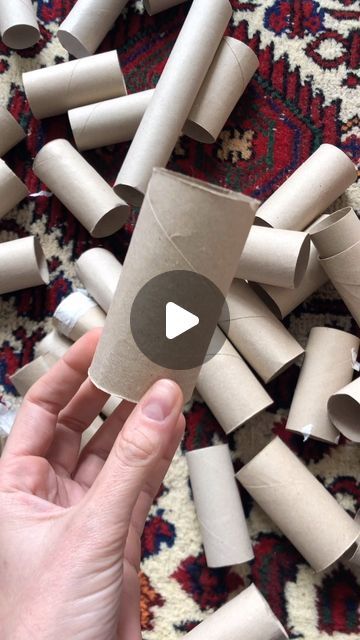 Best Recycled Projects, Things To Make With Toilet Rolls, What To Do With A Toilet Paper Roll, Toilet Tube Crafts For Kids, Things To Do With Recycled Things, How To Make Toilet Paper, Diy With Toilet Rolls, Craft With Toilet Rolls, Recycling Paper Ideas