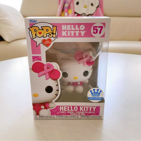 Funko Executive Limited Edition New And Never Opened Size 4”(10cm) Игрушки Funko Pop, Hello Kitty Room Decor, Tapeta Z Hello Kitty, Hello Kitty Merchandise, Hello Kitty Toys, Hello Kitty Rooms, Kitty Clothes, Hello Kitty Themes, Hello Kitty Aesthetic