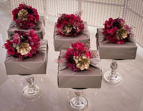 Hidden Hantaran Ideas, Engagement Concept, Dulang Hantaran Ideas, Hidden Hantaran, Hantaran Ideas, Hantaran Kahwin, Dulang Hantaran, Moodboard Wedding, Tray Decoration