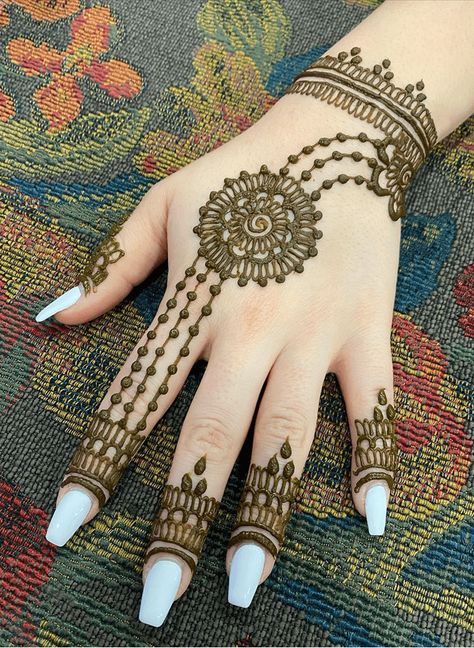 Japan Mehndi Design Images (Japan Henna Design Ideas) Tattoo Designs Henna, Henna Tattoo Design, Simple Arabic Mehndi, Tattoos Henna, Simple Mehendi Designs, Simple Arabic Mehndi Designs, Tato Henna, Henna Hand, मेहंदी डिजाइन