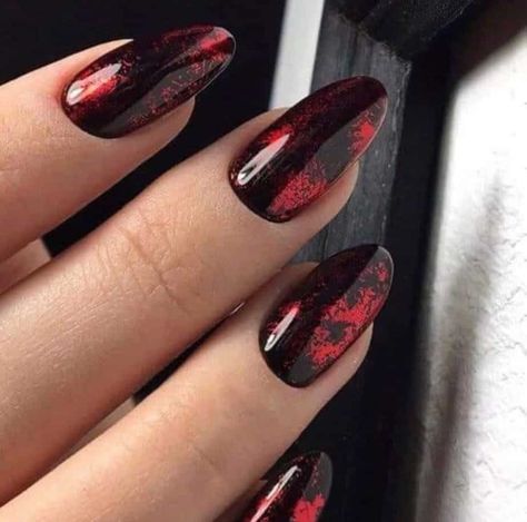 Red Nail Art, Her Nails, Red Nail Designs, Black Nail Designs, Black Nail, Foil Nails, Nailed It, Gorgeous Nails, Acrylic Nail Designs