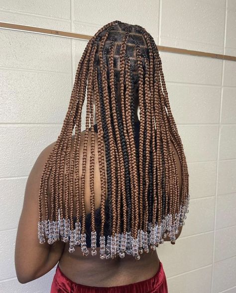 Hairstyle With Beads, Long Braid Styles, Black Hair Protective Styles, Brown Box Braids, Cute Box Braids, Short Box Braids Hairstyles, Braided Hairstyles For Teens, Box Braids Hairstyles For Black Women, Braided Cornrow Hairstyles