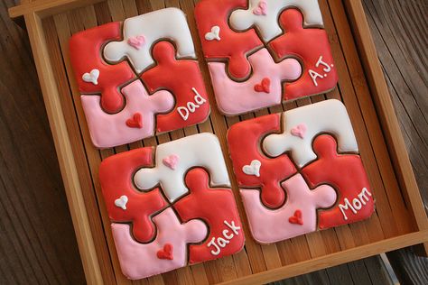 Puzzle Valentine Cookies. by navygreen, via Flickr Puzzle Cookies Ideas, Puzzle Valentine, Puzzle Cookies, Valentine Puzzle, Valentine Cookies Decorated, Valentines Day Sugar Cookies, Valentine Sugar Cookies, Valentines Baking, Valentines Cupcakes