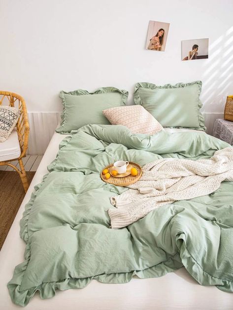 Sage Green Bedding Set, Sage Green Bedding, Modern Bed Sheets, Nyc Room, Cute Bed Sheets, Farmhouse Bedding Sets, Nyc Rooms, Green Bedding Set, Ruffle Duvet Cover