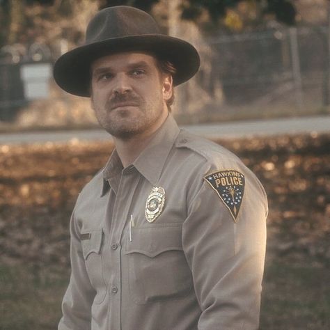 David Harbour Stranger Things, David Harbor, Hopper Stranger Things, Jim Hopper, David Harbour, Mustache Men, Video Game Music, Stranger Things Characters, Love My Man