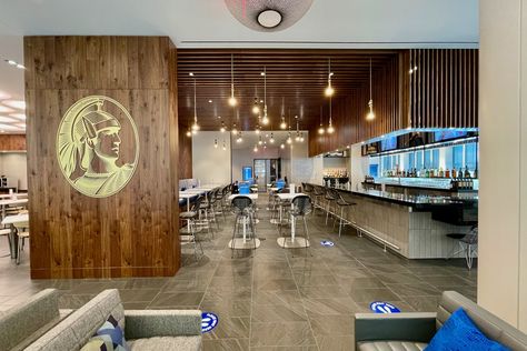 Centurion Lounge, American Express Centurion, Hotel Rewards Programs, Laguardia Airport, Platinum Card, Newark Airport, Denver International Airport, American Express Credit Card, Airport Lounge