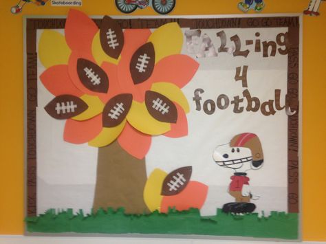 Fall Football Bulletin Board Ideas, Football Bulletin Board Ideas, Football Classroom Door, Football Bulletin Boards, Door Bulletin Boards, Work Bulletin Boards, Fall Board, Bullentin Boards, Classroom Goals