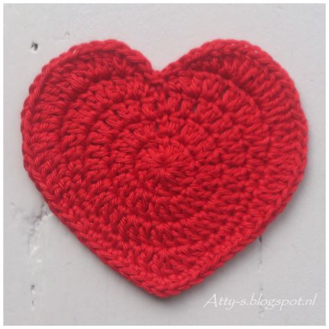 Heartcoaster Heart Shaped Coaster Crochet, Crochet Large Heart Applique Free Pattern, Large Crochet Heart Pattern Free, Valentine Coasters, English Terms, Crocheted Heart, Heart Coaster, Heart Bunting, Coaster Crochet