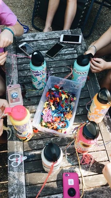 Summer Camp Aesthetic, Hydro Flask Water Bottle, Vsco Pictures, Camping Aesthetic, Camp Vibes, Cute Water Bottles, Estilo Hippie, Summer Plans, Summer Goals