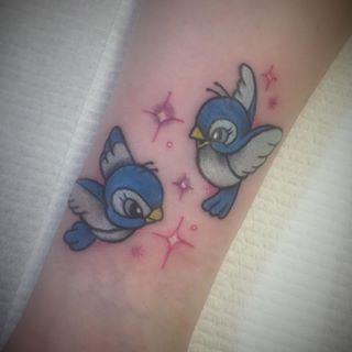 Disney birds from last week 😃💖 #disney #disneytattoo #bird #birdtattoo #disneybluebirdtattoo #cartoontattoo @disneytattooart @inkeddisney Disney Bird Tattoo, Up House Tattoo, Cinderella Tattoo, Disney Birds, Bluebird Tattoo, House Tattoo, Disney Tattoo, Cartoon Birds, Bird Tattoo