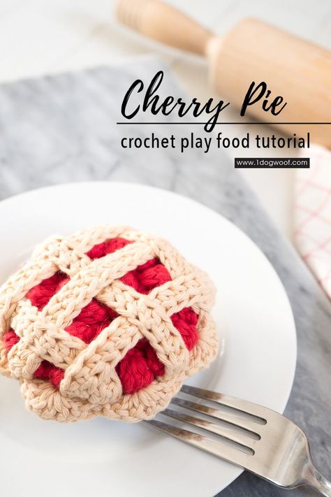 Free crochet pattern for an amigurumi cherry pie, perfect as soft play food for kids! Pattern and tutorial can be found at www.1dogwoof.com Crochet Apple Pie Free Pattern, Cake Amigurumi Free Pattern, Crochet Pie Free Pattern, Crochet Kitchen Toys, Crochet Apple Pie, Crochet Organs Free Pattern, Amigurumi Food Pattern, Crochet Food Free Patterns Play Kitchens, Crochet Poptart Free Pattern