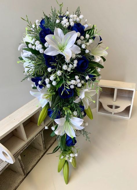 Navy Blue Cascading Bouquet, Navy Blue Bride Bouquet, Navy Blue And White Bridal Bouquet, Western Wedding Bouquets Blue, Royal Blue Bridal Bouquet, Wedding Blue Bouquet, Navy Blue Bouquet Wedding, Blue And White Bouquet Wedding, Navy Blue And White Wedding Theme