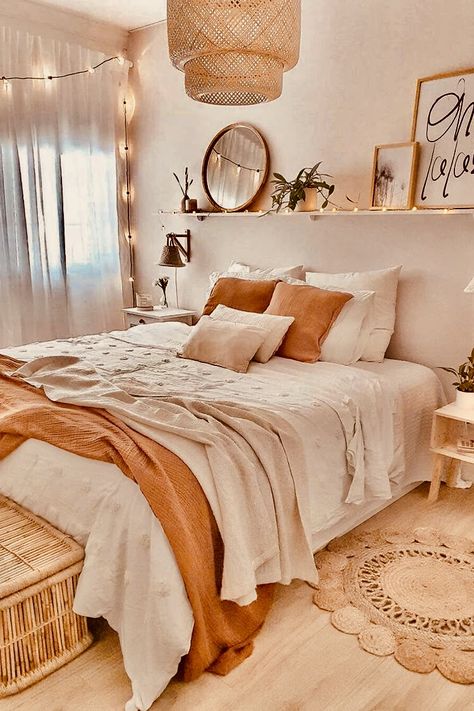 Dekorasi Kamar Tidur, Redecorate Bedroom, Cozy Room Decor, Teen Bedroom Decor, Room Makeover Bedroom, Room Design Bedroom, Dream Room Inspiration, Makeover Ideas, Cozy Decor