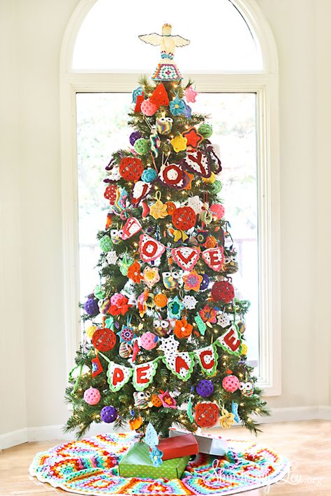 Crochet Decorated Christmas Tree from skiptomylou.org #crochet #crochetchristmastree #michaels #crochetornaments #justaddmichaels Amazing Christmas Trees, Crochet Christmas Trees, Holiday Crochet, Crochet Christmas Ornaments, Beautiful Christmas Trees, Noel Christmas, Vintage Christmas Decorations, Free Christmas, Tree Decor