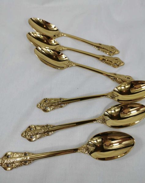 Brand new stainless steel, gold plated cutlery. https://www.etsy.com/au/listing/1740194828/baroque-style-stainless-steel-gold https://www.etsy.com/au/listing/1754389123/royal-albert-ocr-gold-plated-spoon-and Wedding Cutlery, Gold Cutlery, Baroque Style, Baroque Fashion, Royal Albert, Tea Room, Future House, Kitchen Decor, Gold Plate